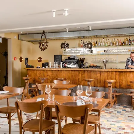 Grand Du Cervin - Et Hostel Saint-Luc