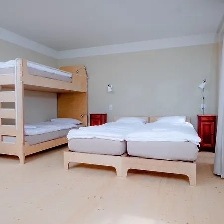 Grand Du Cervin - Et Hostel *